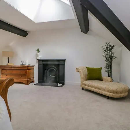 Apartment The Cleator